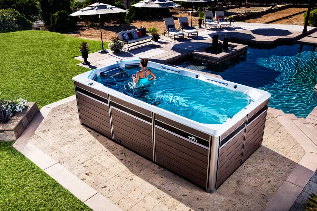 E700® | E-SERIES - Fitness Systems | Hot Tubs | Swim spas | Jacuzzis ...